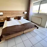 Nahetal Hotel 3*