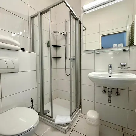 Nahetal Hotel 3*
